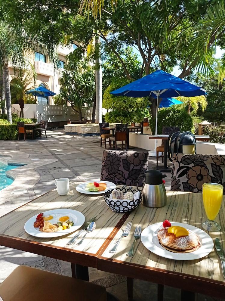 Hotel Lucerna Culiacán Εξωτερικό φωτογραφία