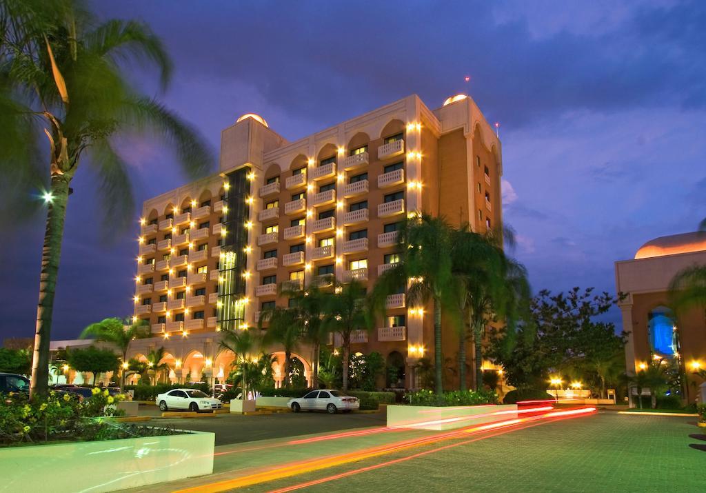 Hotel Lucerna Culiacán Εξωτερικό φωτογραφία